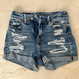 American eagle mom ripped and worn in shorts
